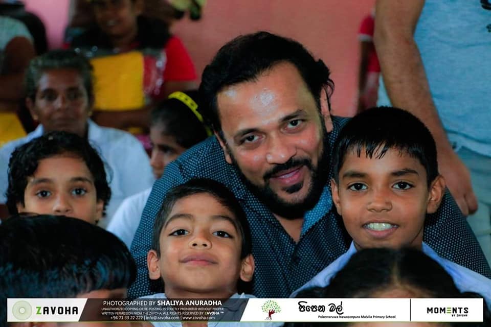 82187796_858117477976333_1339331434669670400_n